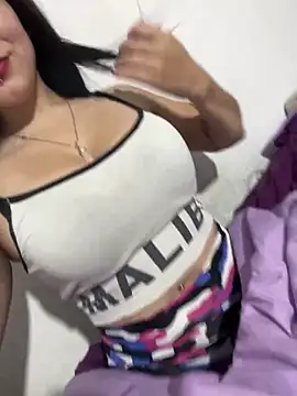 Lexablutits online show from April 2026 06:46:02 PM