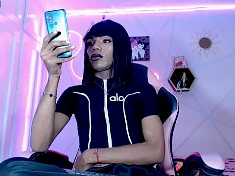 Snapshot of Violeta_R_ chatting on February 2026 09:52:01 AM Violeta R online show from February 2026 09:52:01 AM