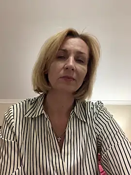 VeltaMur975 online show from March 2026 06:44:02 PM