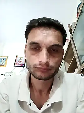 Beinghorny83 online show from February 2026 03:58:01 AM