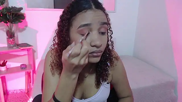 Alice Grinnerk online show from March 2026 01:17:02 PM