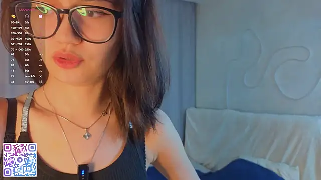 BeatrisRosel online show from April 2026 06:35:01 PM