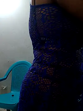 honey-suckle online show from February 2026 06:48:01 PM