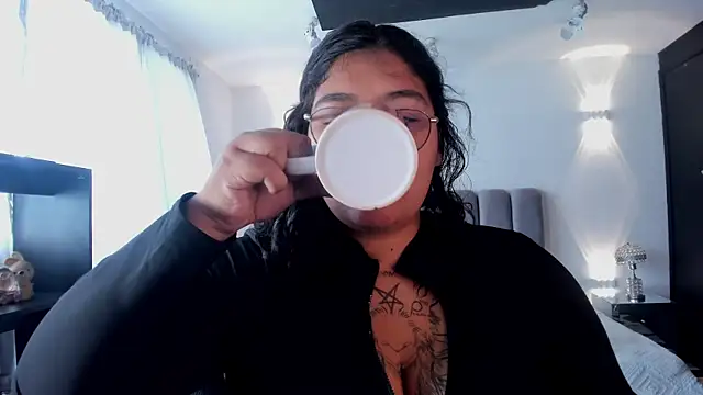 DarkReed online show from April 2026 08:42:02 PM