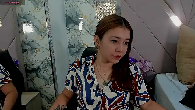antonella moon7 online show from July 2026 12:34:01 PM