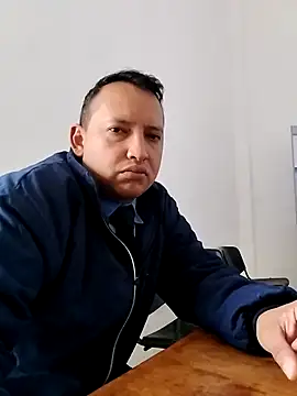 Hachi28 online show from April 2026 11:51:02 AM