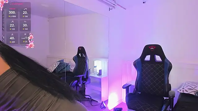 Snapshot of maya1_ chatting on February 2026 12:06:02 AM maya1 online show from February 2026 12:06:02 AM