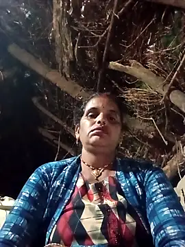 Manvi cute online show from February 2026 02:13:02 PM