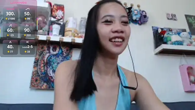 GloryKulikowski online show from April 2026 06:19:01 AM