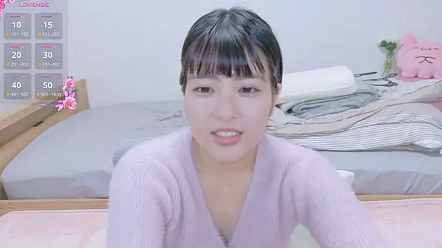 Somi-chan online show from April 2026 08:09:02 AM