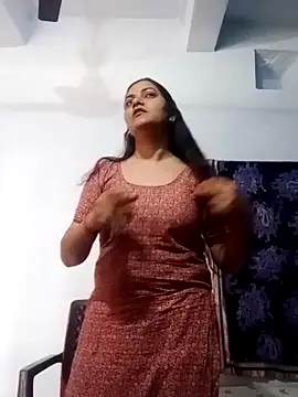 Snapshot of Anushka_Singh0 chatting on February 2026 04:08:02 AM Anushka Singh0 online show from February 2026 04:08:02 AM