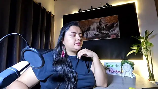 AzaraOnyx online show from June 2026 03:25:02 PM