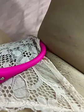 Yuki-babi2k online show from April 2026 06:34:01 PM