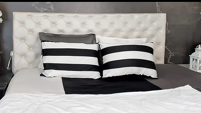 Snapshot of Samantha_Dupre chatting on February 2026 10:39:01 PM Samantha Dupre online show from February 2026 10:39:01 PM