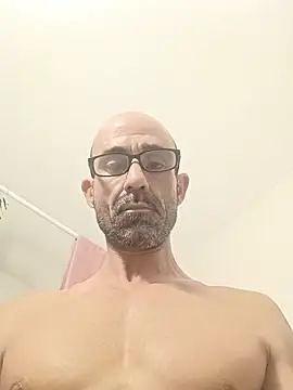 Micka3043 online show from August 2026 09:28:01 PM
