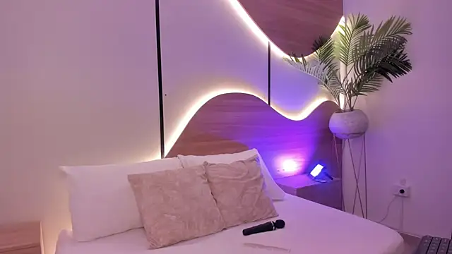 ariadna boneville online show from May 2026 02:31:01 AM
