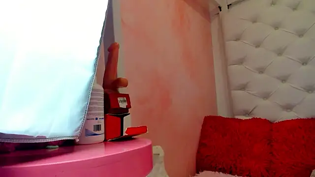 eimmy  skinny online show from March 2026 01:38:01 PM