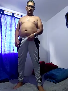 Snapshot of gordogruesa chatting on February 2026 08:49:02 PM gordogruesa online show from February 2026 08:49:02 PM