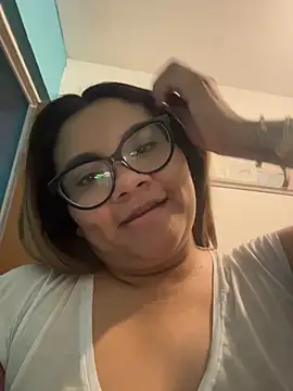ludmila x online show from April 2026 05:03:02 AM