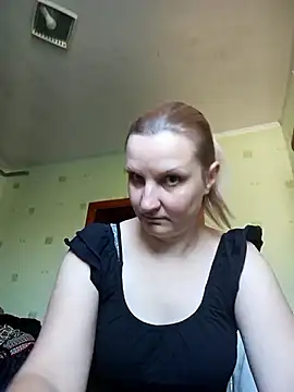 SusanGold9211 online show from April 2026 07:36:02 AM