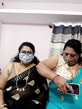 Snapshot of Kannadasexywifes chatting on June 2026 06:15:02 AM Kannadasexywifes online show from June 2026 06:15:02 AM