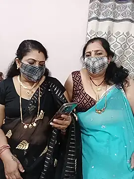 Snapshot of Kannadasexywifes chatting on July 2026 05:19:02 PM Kannadasexywifes online show from July 2026 05:19:02 PM