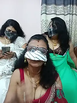 Snapshot of Kannadasexywifes chatting on July 2026 07:22:01 AM Kannadasexywifes online show from July 2026 07:22:01 AM