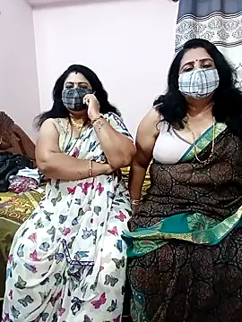 Snapshot of Kannadasexywifes chatting on July 2026 10:21:02 AM Kannadasexywifes online show from July 2026 10:21:02 AM