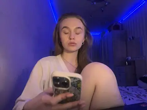 melissashineee online show from February 2026 12:13:02 PM