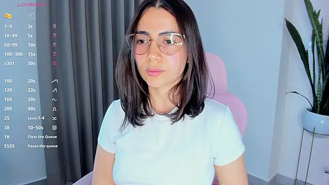 sara ospina22 online show from April 2026 02:40:02 PM