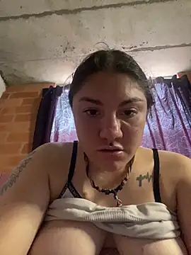 ZoE-sweettt online show from April 2026 08:25:02 PM