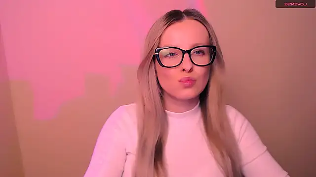 Snapshot of AnnePeach chatting on February 2026 05:46:02 PM AnnePeach online show from February 2026 05:46:02 PM