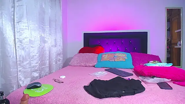 Snapshot of Stannly1 chatting on March 2026 03:30:01 AM Stannly1 online show from March 2026 03:30:01 AM