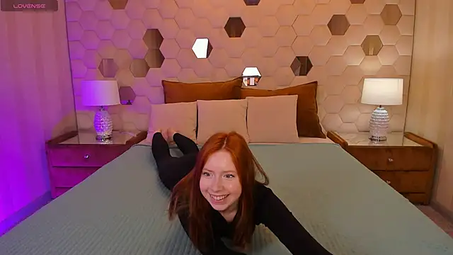 StellaBev online show from March 2026 07:58:01 AM