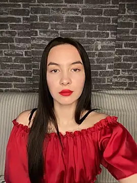 LunaCurlly online show from March 2026 04:24:02 PM