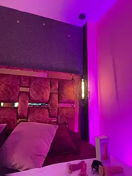 Snapshot of Veronicaa_lodge1 chatting on February 2026 02:00:01 AM Veronicaa lodge1 online show from February 2026 02:00:01 AM