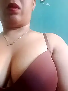 Snapshot of jexsicaa chatting on February 2026 03:20:01 PM jexsicaa online show from February 2026 03:20:01 PM