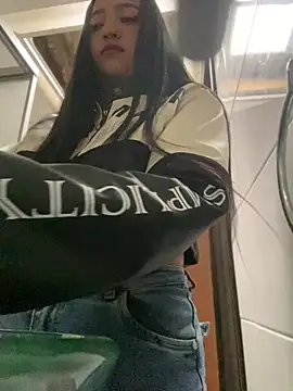 Daniela Pink online show from April 2026 11:31:01 AM