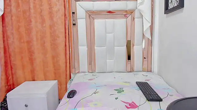 Snapshot of kimberly_xoxo_3 chatting on February 2026 03:24:02 AM kimberly xoxo 3 online show from February 2026 03:24:02 AM