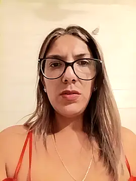 Silreinadorada online show from March 2026 03:34:01 AM