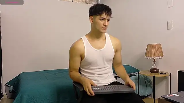 Snapshot of Kael_Switch chatting on February 2026 10:11:01 PM Kael Switch online show from February 2026 10:11:01 PM