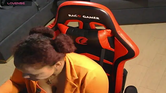 Helensex1 online show from February 2026 02:45:01 AM