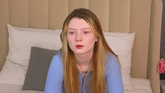 AlyssFrost online show from June 2026 02:46:02 AM