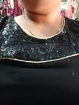 taniya0 online show from April 2026 05:07:01 AM