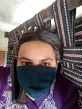 Snapshot of taniya0 chatting on July 2026 07:22:01 AM taniya0 online show from July 2026 07:22:01 AM