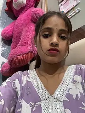 samayra1144 online show from June 2026 07:13:01 PM