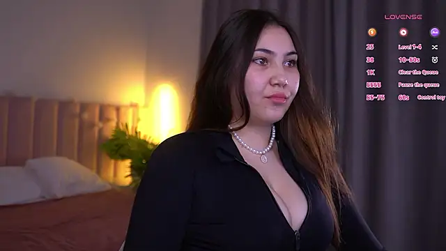 Lina Loon online show from March 2026 04:04:01 PM