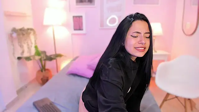 Snapshot of Ivyy_sweet_ chatting on February 2026 08:16:01 PM Ivyy sweet online show from February 2026 08:16:01 PM