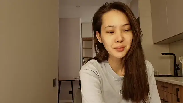 lilly sweeet online show from March 2026 04:14:01 AM