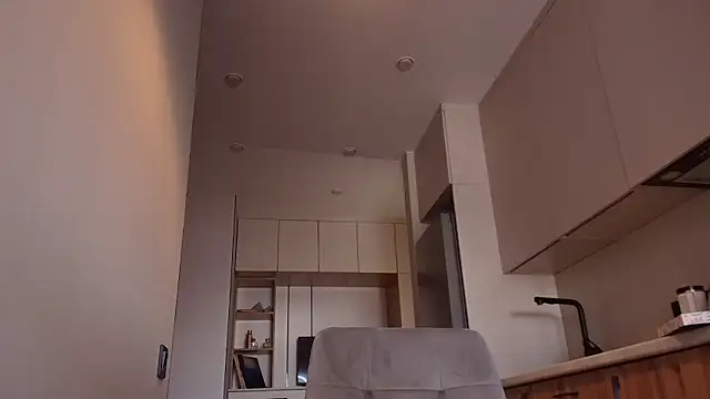 lilly sweeet online show from April 2026 03:26:02 AM